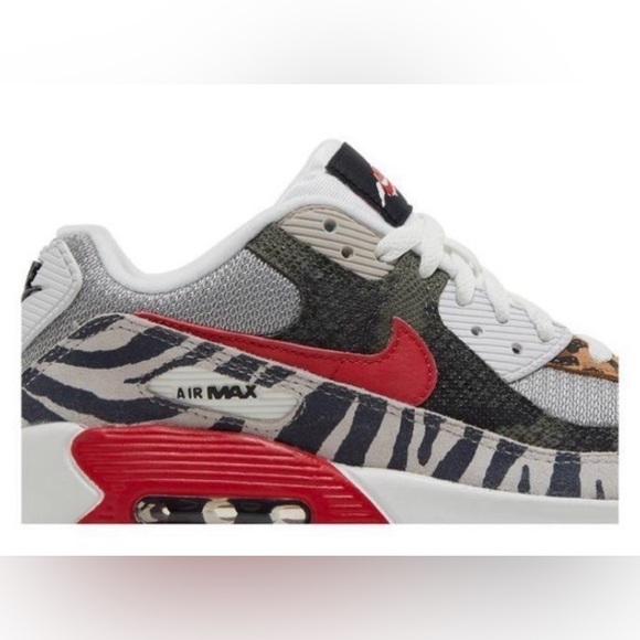 NWT OG box Nike Air Max 90 LTR (GS) Lt Iron Ore/White/University Red - Picture 4 of 12